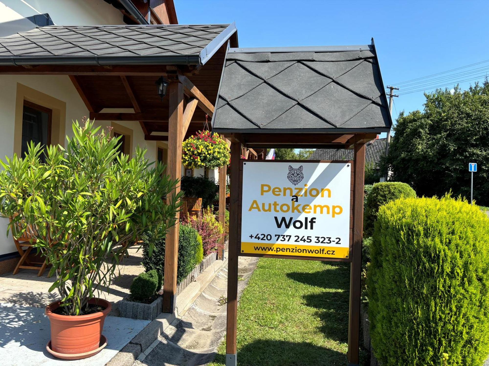 Penzion A Autokemp Wolf Česká Skalice エクステリア 写真